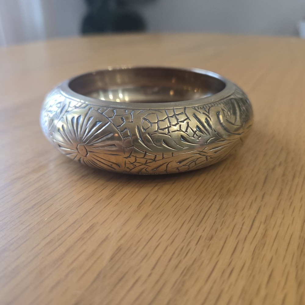 Engraved Brass Bangle Bracelet VTG India Boho - Picture 2 of 4